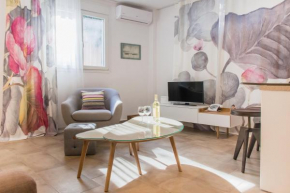 Гостиница Apartment Next To Acropolis  Афины